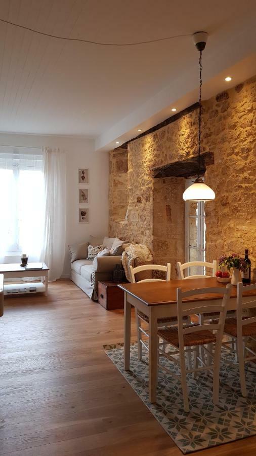 דירות Le Rousseau Sarlat מראה חיצוני תמונה